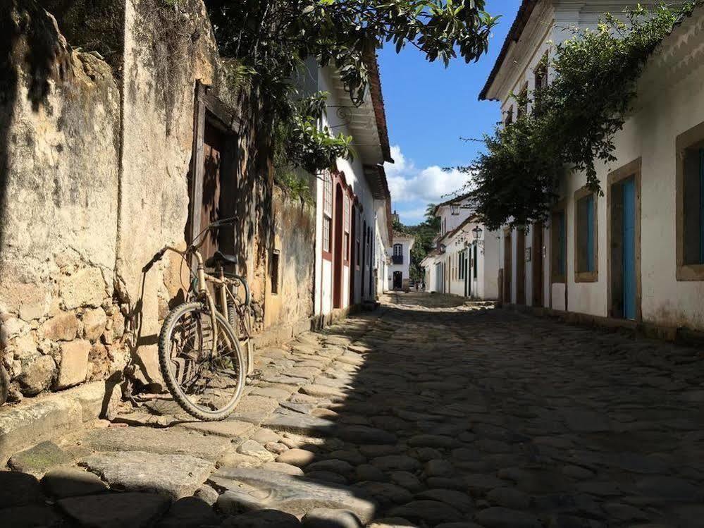 Pedras